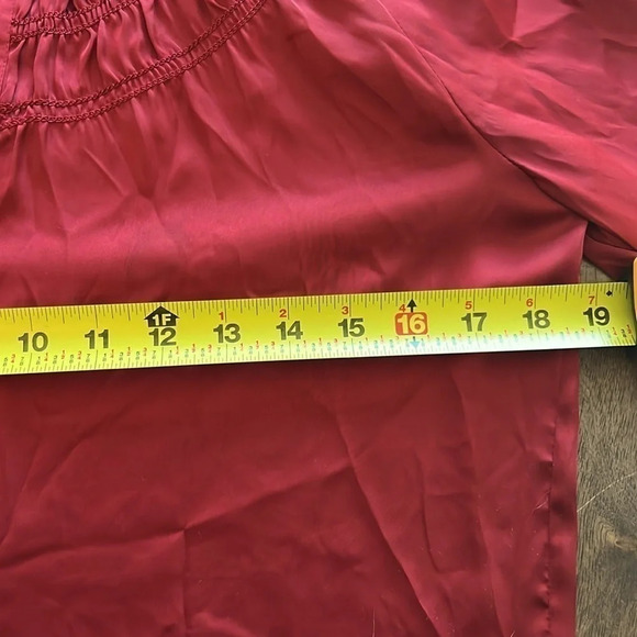 Max Studio Women's Size M Red Long Sleeve Satin Half Button Down Casual Blouse - Picture 4 of 5